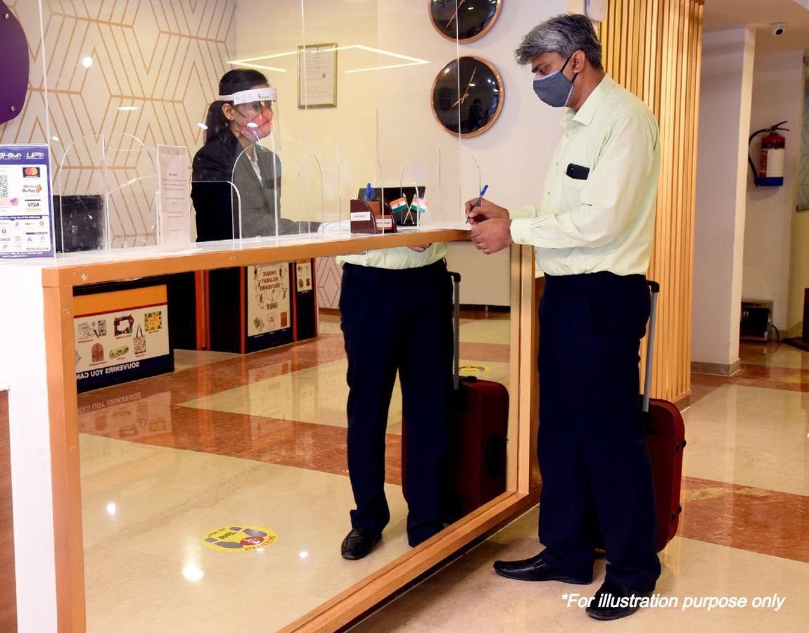 Hotel O Hi Tech Panchkula Bagian luar foto